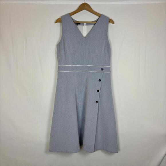 Talbots 10 Blue and White Striped Seersucker Knee Length Fit and Flare Dress - Picture 2 of 9